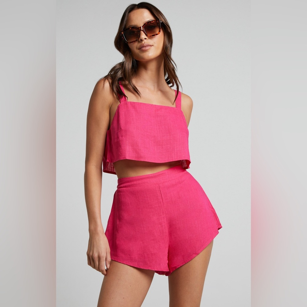 Showpo Zanrie 2 piece SET - bright pink - size 2